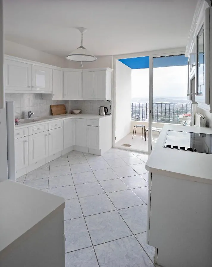 Panoramic View Of Marseille For Two Apartment